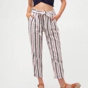 Love Tree stripped linen belted pants size Large